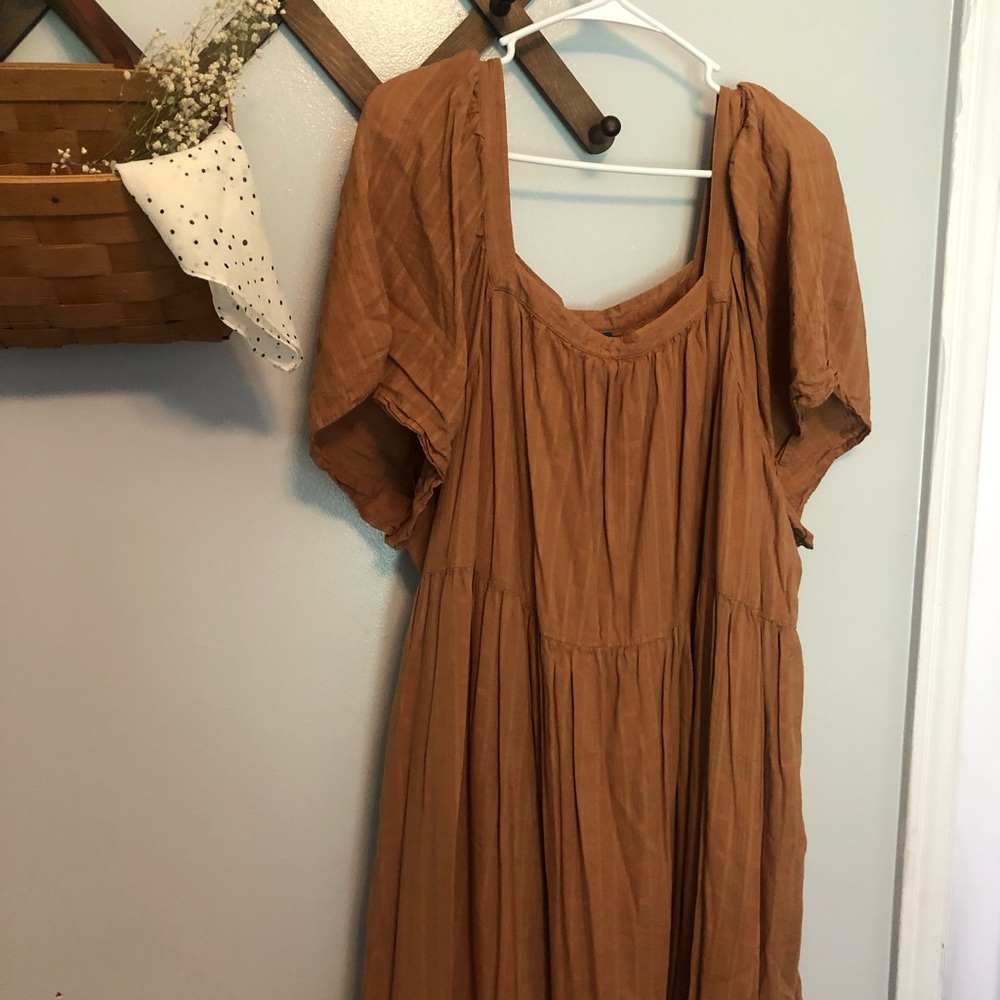Plus Size Midi Dress